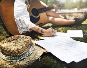 Music Writers - PeoplePerHour Image